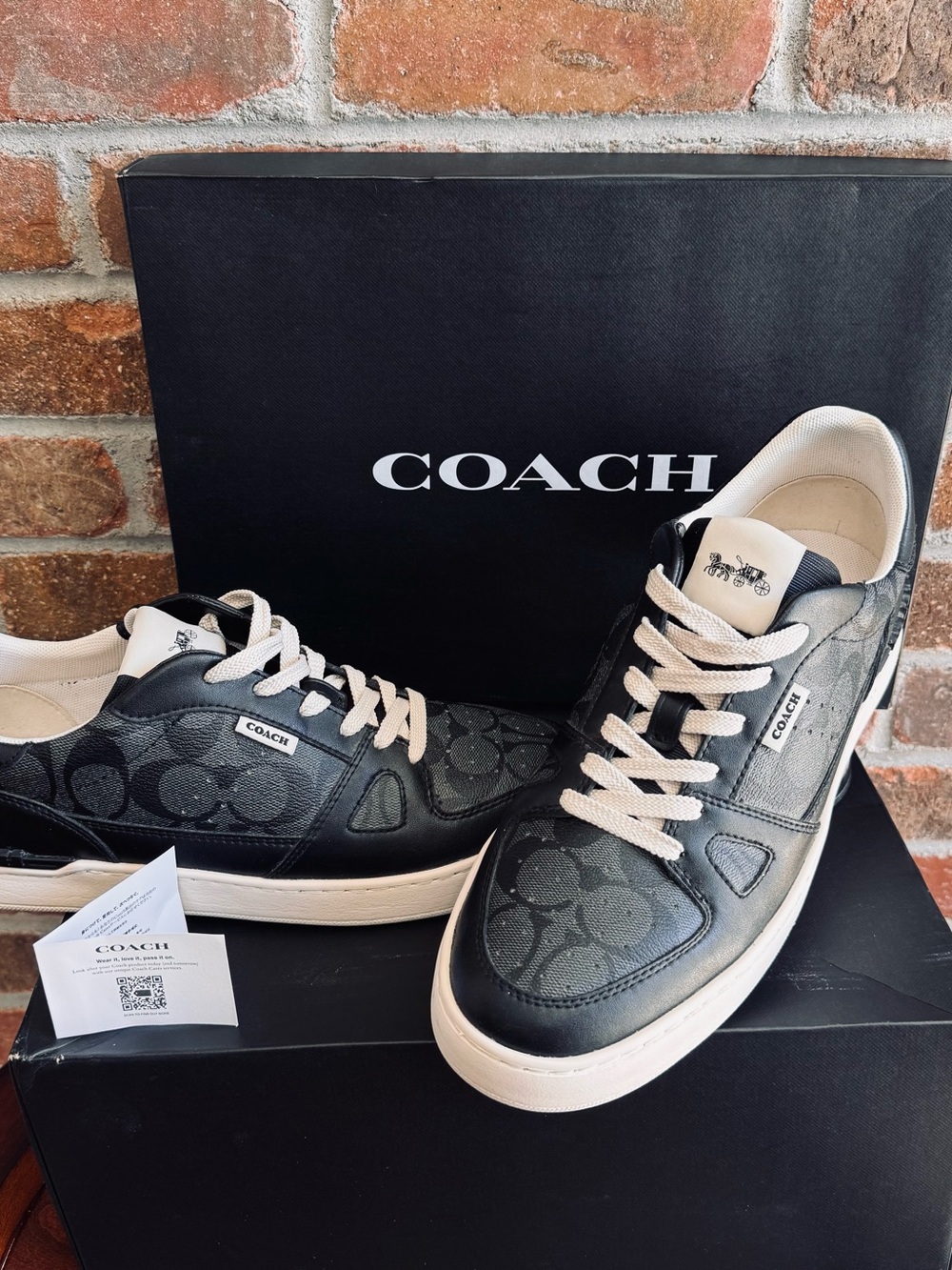Coach Men's Black Signature Low-Top Sneakers with Cream Accents